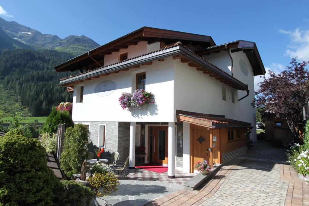 Haus Buchhammer Санкт-Антон-ам-Арльберг Экстерьер фото